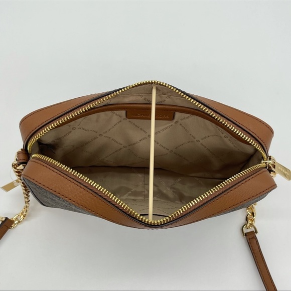 Michael Kors EW Crossbody Bag & Large Flat Mf Phone Case Wallet Leather Brown - Picture 8 of 13